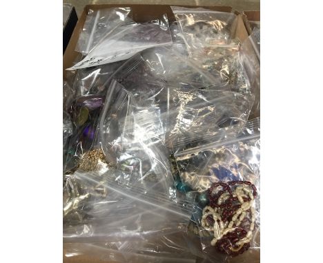 Box of vintage and modern costume necklaces  