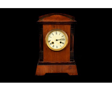 A small slate mantle clock, together with another wooden example, together with a small oak mantle clock (3)