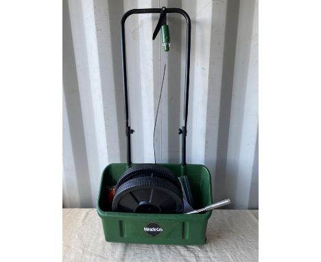 Miracle-Gro Rotary Spreader Lawn Grass Seed Feed Fertiliser Dispenser Drop. All tools are sold as seen and untested.  Please 