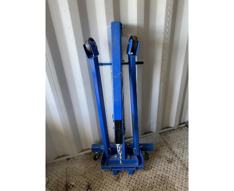 National Machinery 1 ton engine power crane hoist. All tools are sold as seen and untested.  Please note this lot has the sta