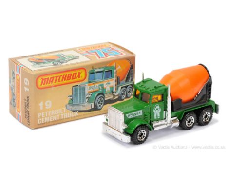 Matchbox Superfast 19d Peterbilt Cement Truck - RARE DARK NON-METALLIC GREEN BODY, with white "Big Pete" hood tampo print &am