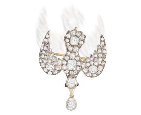 A LATE 19TH CENTURY 'SAINT ESPRIT' DIAMOND PENDANT/BROOCH, CIRCA 1880Modelled as dove in flight, set with five principal old-