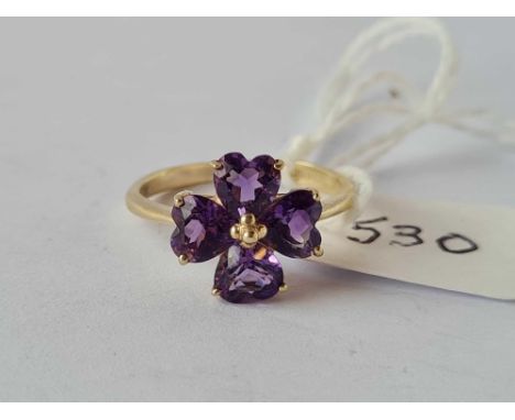 A amethyst hearts cluster ring 