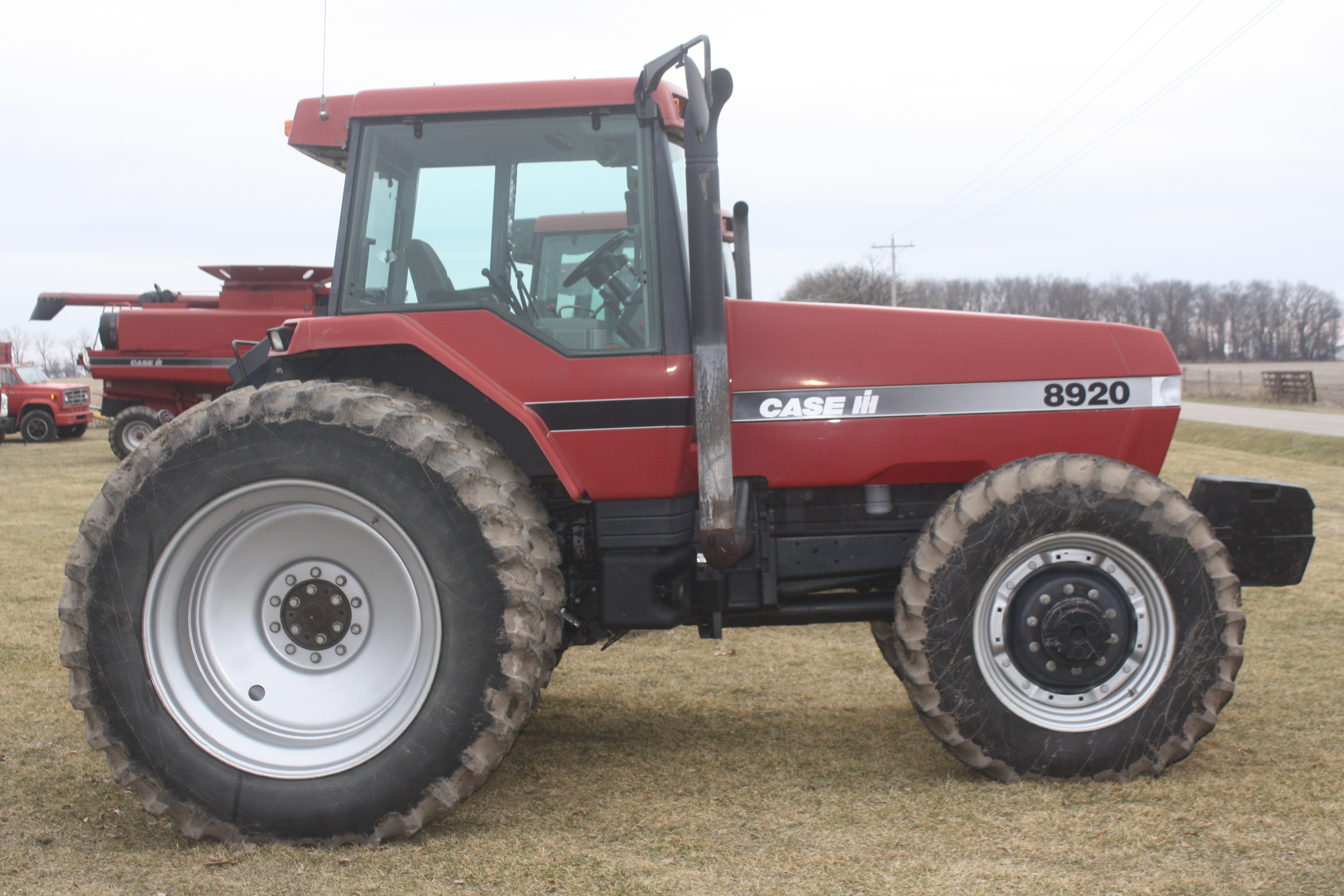 CIH 8920 MFWD tractor, auto steer, s/n 86306, 18.4x42 duals, 5629 hours