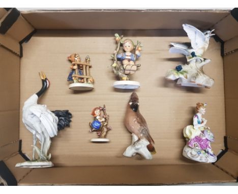 A collection of 5 Goebel figures including a Goebel Manchurian Crane, together with 2 continental figures (1 tray). 