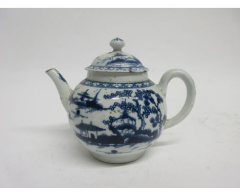 English porcelain tea pot and cover decorated with a chinoiserie scene, the tea pot probably Worcester with a Lowestoft cover