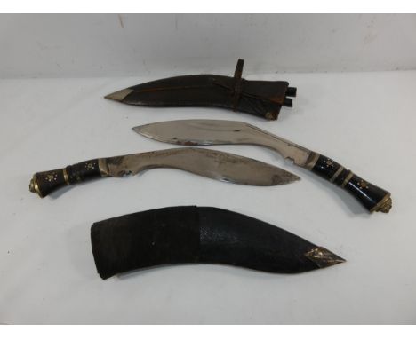 TWO KUKRI KNIVES AND SCABBARDS, 30CM BLADES, LENGTH 44CM