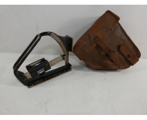 A WORLD WAR II LEATHER CASED CLINOMETER FIELD MARK VI DATED 1943