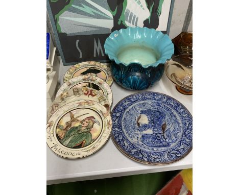 FOUR LARGE ROYAL DOULTON CABINET PLATES TO INCLUDE THE FALCONER, SHAKESPEARE, ETC, A LARGE BRETBY TURQUOISE PLANTER PLUS A PL