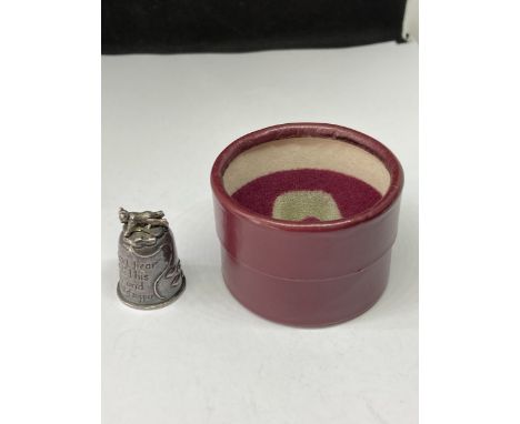 A SILVER TEDDY DESIGN THIMBLE IN A PRESENTATION BOX