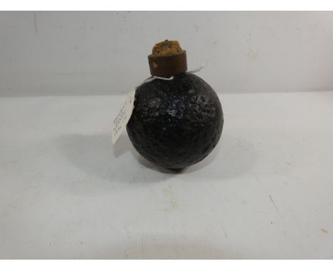 A WORLD WAR I INERT FRENCH BALL GRENADE