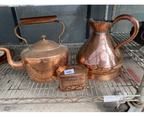 A VINTAGE COPPER HAYSTACK JUG, A COPPER KETTLE AND A CADDY