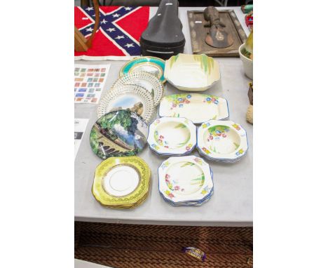 A QUANTITY OF VINTAGE CROWN DEVON BOWLS AND PLATES PLUS AN ASSORTMENT OF CABINET PLATES