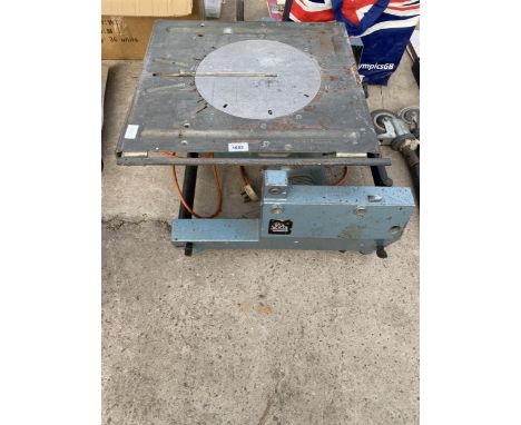 AN ELU ELECTRIC TABLE SAW