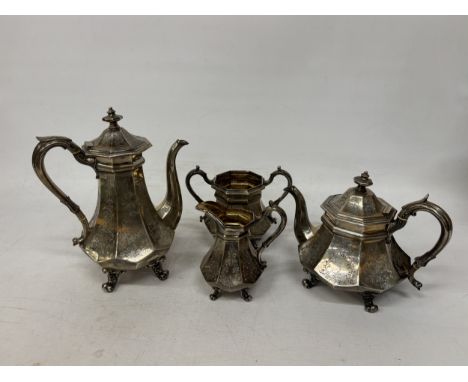 A VICTORIAN HALLMARKED LONDON 1842 SILVER FOUR PIECE TEA SET IN AN OCTAGONAL DESIGN, MAKER JOSEPH ANGEL AND JOHN ANGEL GROSS 