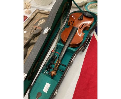A SKYLARK VIOLIN IN THE ORIGINAL CASE