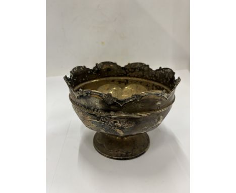 A HALLMARKED LONDON SILVER BOWL GROSS WEIGHT 413 GRAMS