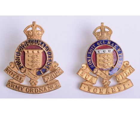 Royal Army Ordnance Corps Officers Cap Badge, being a fine example of post 1920 gilt and enamel officers cap badge with Gaunt