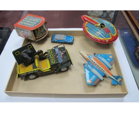 Toys: Tin Plate German Garage With Car and Figures to bowed front, 8.5cm wide, Japanese U.S. Army Vehicle, R.R. car, German '