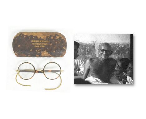 Mahatma Gandhi (1869-1948) - a pair of mid-20th century c1940s gold plated and faux tortoise shell Windsor style&nbsp;circula