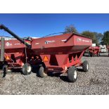 E-Z Trail 3400 Gravity Wagon with Honda EX27 9HP Gas Engine