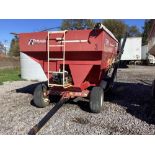 E-Z Trail 3400 Gravity Wagon with Honda EX27 9HP Gas Engine