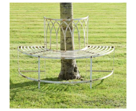 Modern metalwork semi-circular tree seat, 126cm wide x 86cm high (tree aperture 57cm wide) Condition: Some light corrosion to