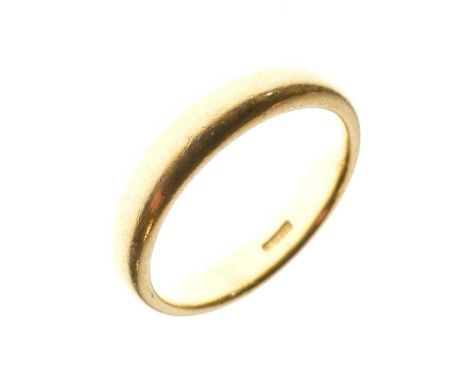 22ct gold wedding band, size O, 7.2g gross approx Condition: **Due to current lockdown conditions, bidders are unable to view