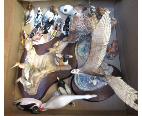 Collection of various figures of birds by Beswick, Border Fine Arts, Royal Worcester and othersTwo Beswick birds in good cond