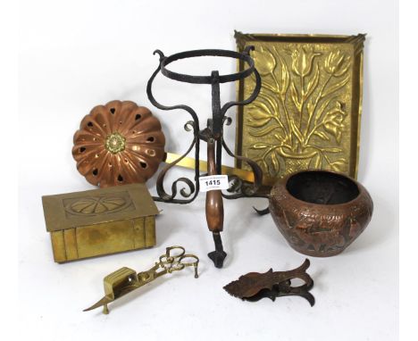 Iron copper mounted oil lamp base, small copper pot embossed with figures of animals, embossed brass tray and other small ite