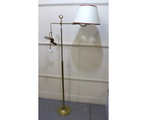 20th Century brass adjustable reading lamp in antique style (height adjustable)