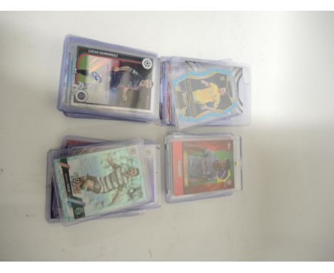 Group of thirty two Topps and Panini football cards including autograph, numbered and patch cards