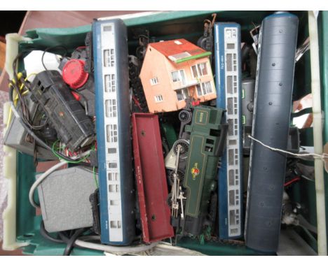 Triang 00 gauge railway engine, together with a quantity of various carriages and accessories