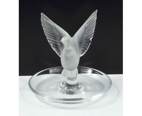 LALIQUE DOVE FROSTED CRYSTAL GLASS TRINKET PIN/RING/DISH, (H.9.2 CM) 