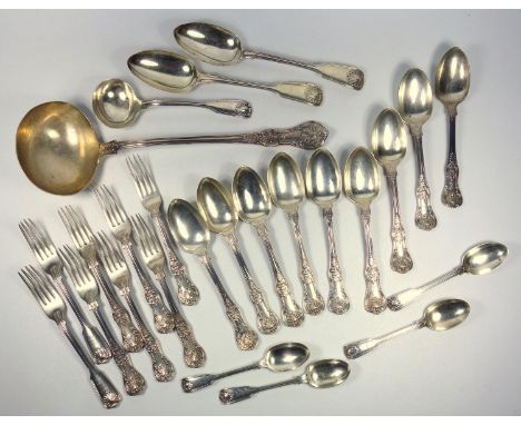 A VICTORIAN KING'S PATTERN SILVER LADLE, LONDON 1866, 300 GRAMS APPROX., NINE SIMILAR DESSERT SPOONS, 1867 AND SIX FORKS, 186