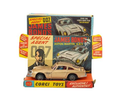 BOXED CORGI TOYS SPECIAL AGENT 007 JAMES BOND'S ASTON MARTIN D. B. 5, No 261, from the film Goldfinger, with secret operating