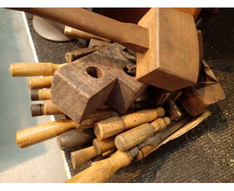 Box of vintage chisels and associated workshop tools