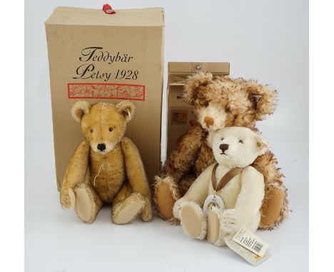 White label bear 1926, 1997 white bear, 150 years of Steiff, white label Petsy chest label missing with certificate and box