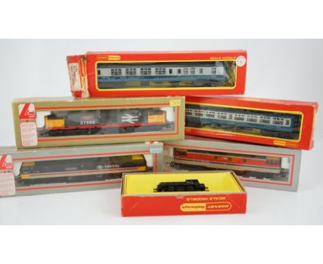 Fifteen 00 gauge model railway items by Hornby Railways, Lima, etc. including six locomotives; a BR Class 37 diesel locomotiv