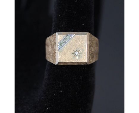 A 9ct gold gents bark effect signet ring set with white stones, size W