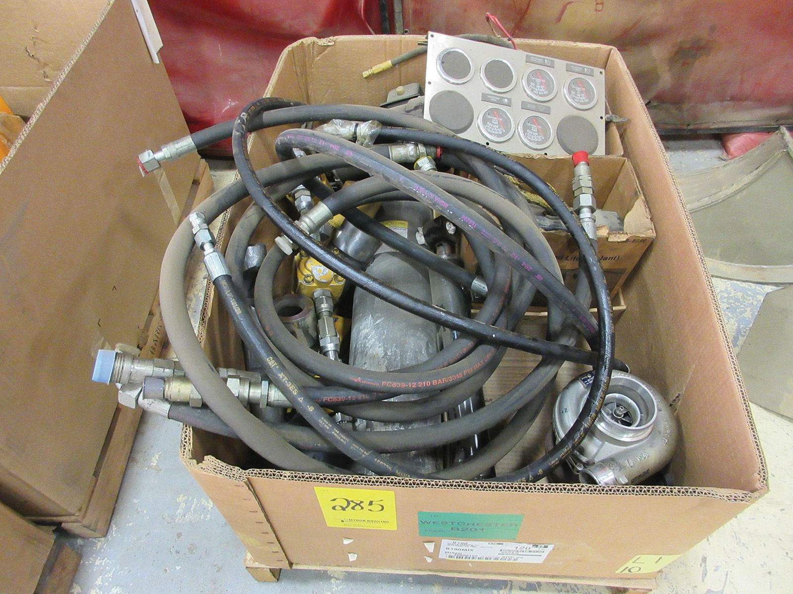 MISC. CAT PARTS; HYDRAULIC ACCUMULATOR & HOSES