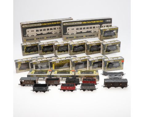 Model Numbers W3004/5 and W3006/7, Southern Electric Motor Coach 2 Car Sets. Also with boxed rolling stock including boxed wa