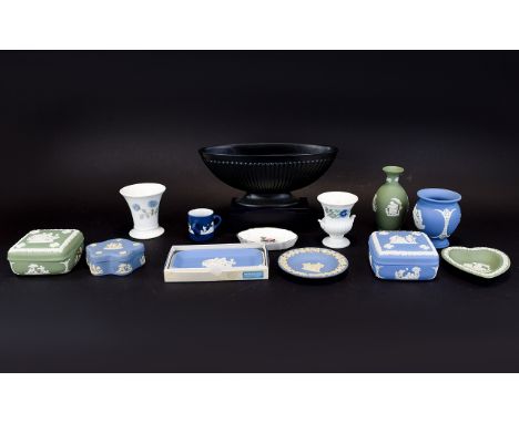 A Collection Of Wedgwood.  13 items in total. Comprising of Black Boat Shaped Planter, Pale Blue Jasperware Square Trinket Bo