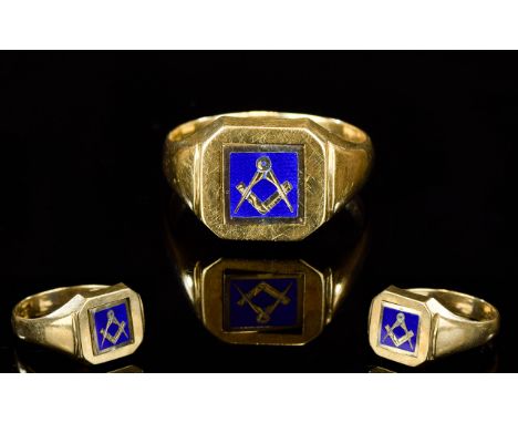 Masonic 9ct Gold and Enamel Two Sided Signet Ring. Fully Hallmarked - Please See Photo. 6.2 grams. Ring Size - V. 