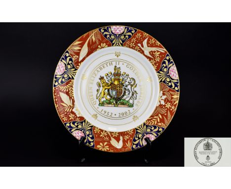 Royal Worcester Queen Elizabeth II Golden Jubilee Commemorative Plate A boxed plate with gilt embellishment, cobalt blue, red