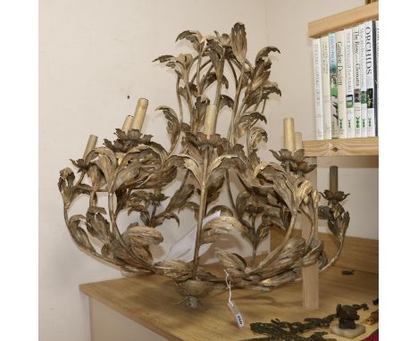 A Villaverde, London 'Paradiso' twelve-light hand-painted metal chandelier, of scrolled acanthus design, cream and gold finis