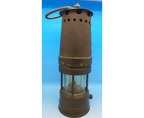 A miner's lamp