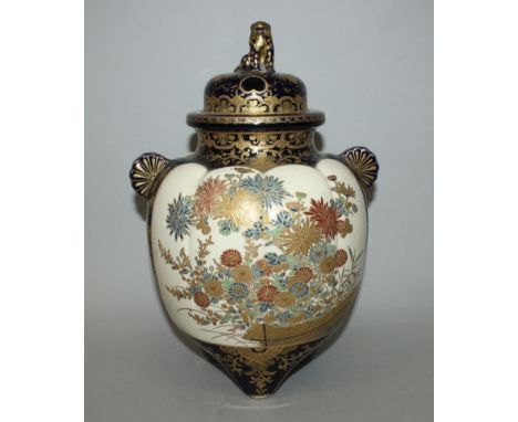 A GOOD QUALITY SIGNED JAPANESE MEIJI PERIOD IMPERIAL SATSUMA EARTHENWARE TRIPOD KORO & COVER, the fluted sides painted with t