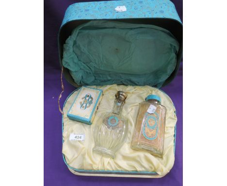 A vintage Tosca boxed toiletry set, the soap and the bath salts are unused but the eau de cologne bottle is empty, super item