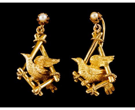 A pair of earringsPortuguese gold Bird resting of trunks, top set with small pearl Tiger hallmark 800/1000 (1887-1938) and sa
